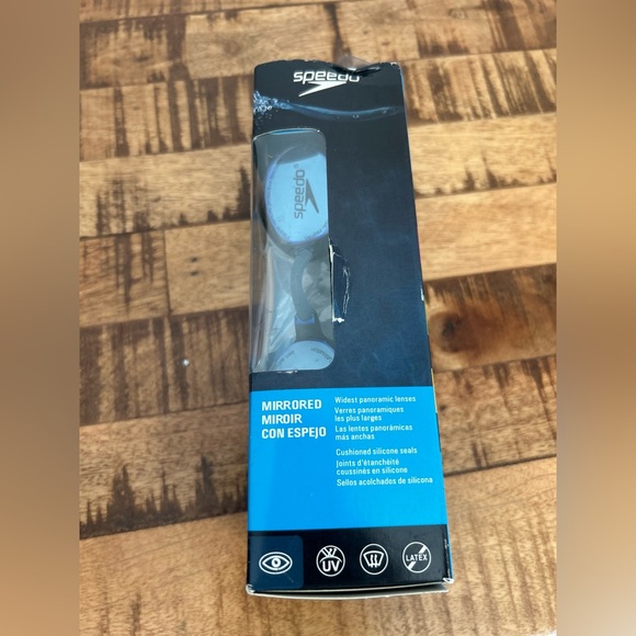 Speedo Performance Vanquisher 2.0 Mirrored Swim Goggles - Adult NEW IN BOX - Picture 2 of 4